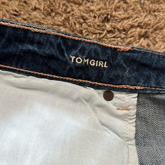 New without tags AE Denim shorts - Picture 4 of 5